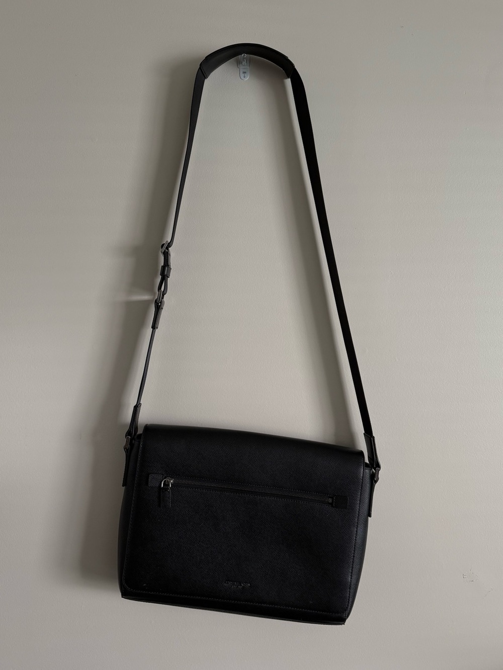 Michael Kors Black Leather Classic Crossbody
